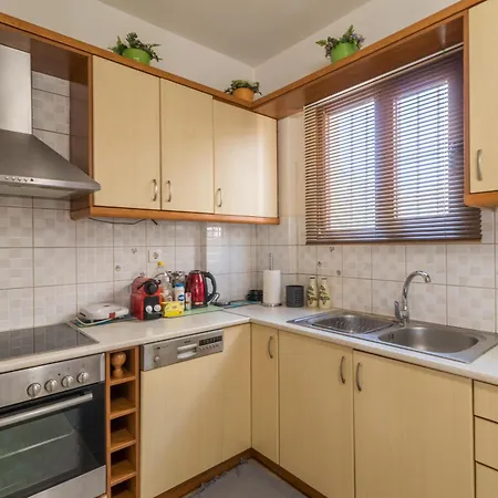 Golden Maisonette Retreat Kechries