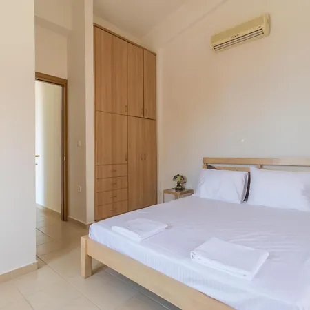 Golden Maisonette Retreat Lejlighed Kechries