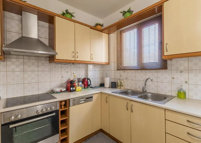 Golden Maisonette Retreat Kechries