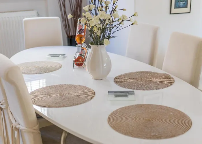 Golden Maisonette Retreat Kechries