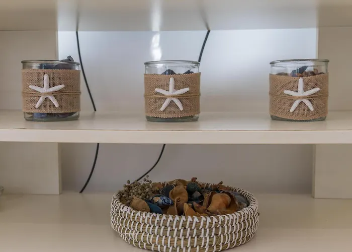 Golden Maisonette Retreat 아파트